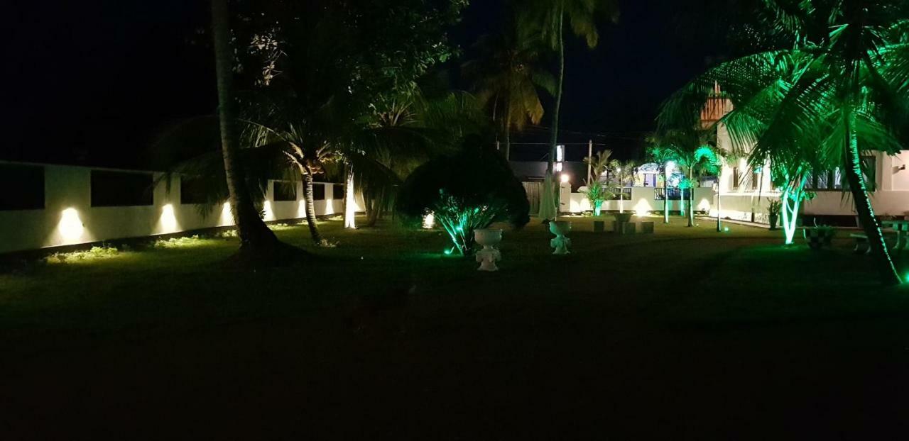 Acquabey Surf Villa Matara Kültér fotó